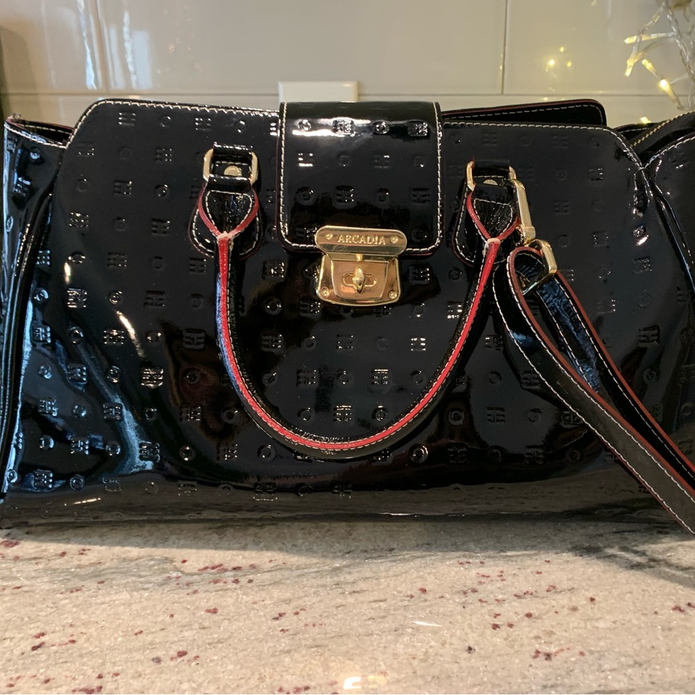 Stunning Italian Arcadia Patent Leather Handbag